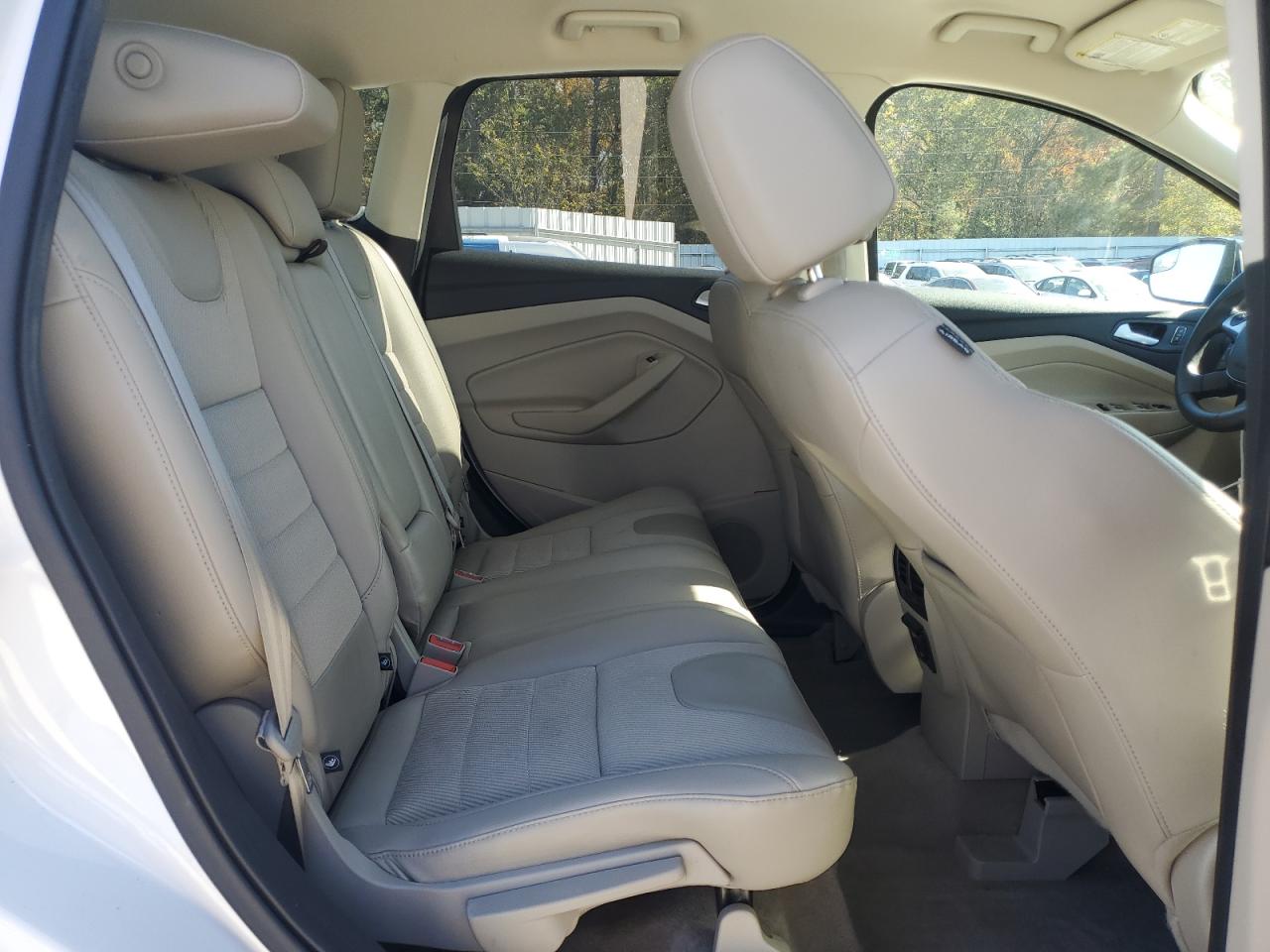 Ford Escape Se Image 8