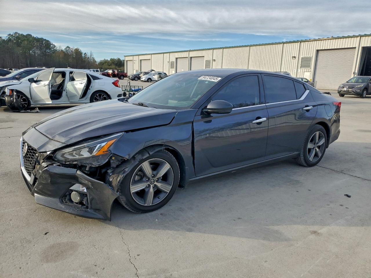 Nissan Altima Sv Image 1