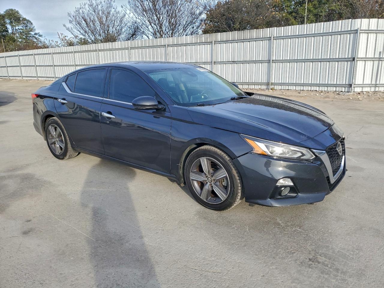 Nissan Altima Sv Image 9