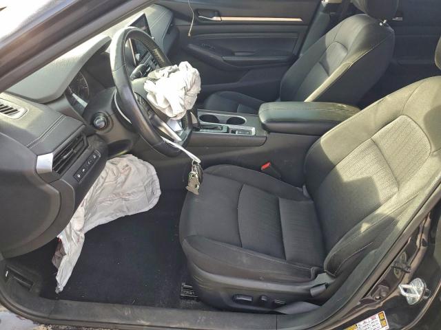 Nissan Altima Sv Image 3