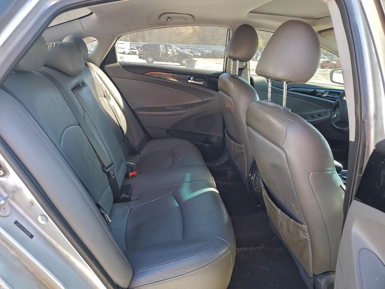 Hyundai SONATA Se Image 11