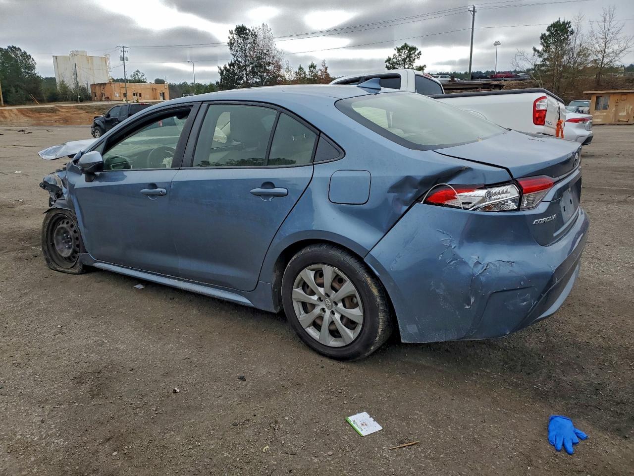 Toyota Corolla Le Image 2