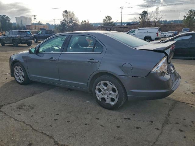 Ford Fusion Se Image 6