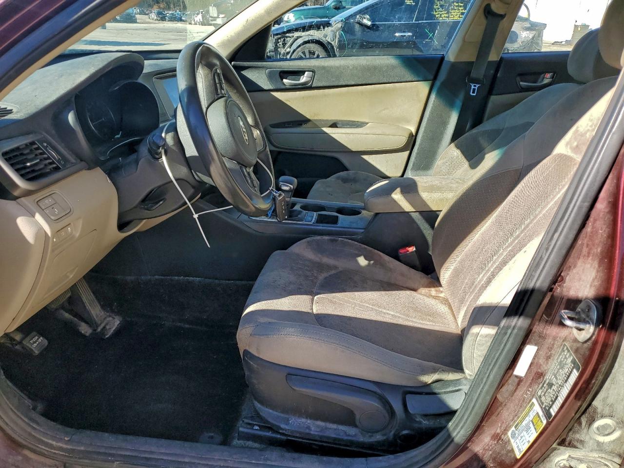 Kia Optima Lx Image 10