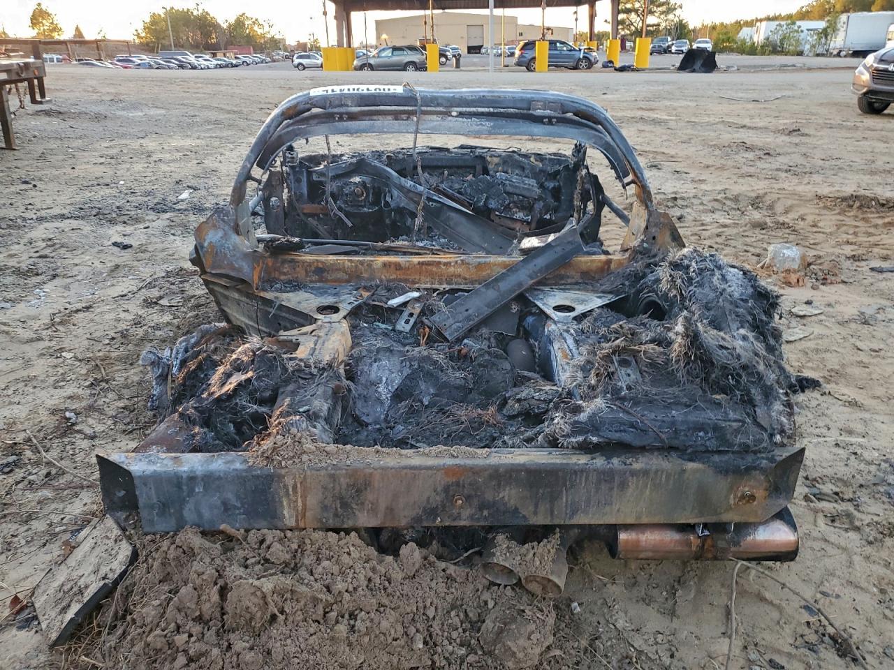 Chevrolet Corvette Image 7