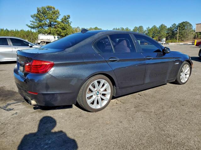 BMW 5 Series I Image 12
