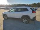 Jeep Grand Cherokee Latitude Image 3