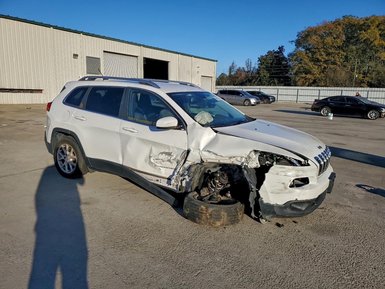 Jeep Grand Cherokee Latitude Image 12