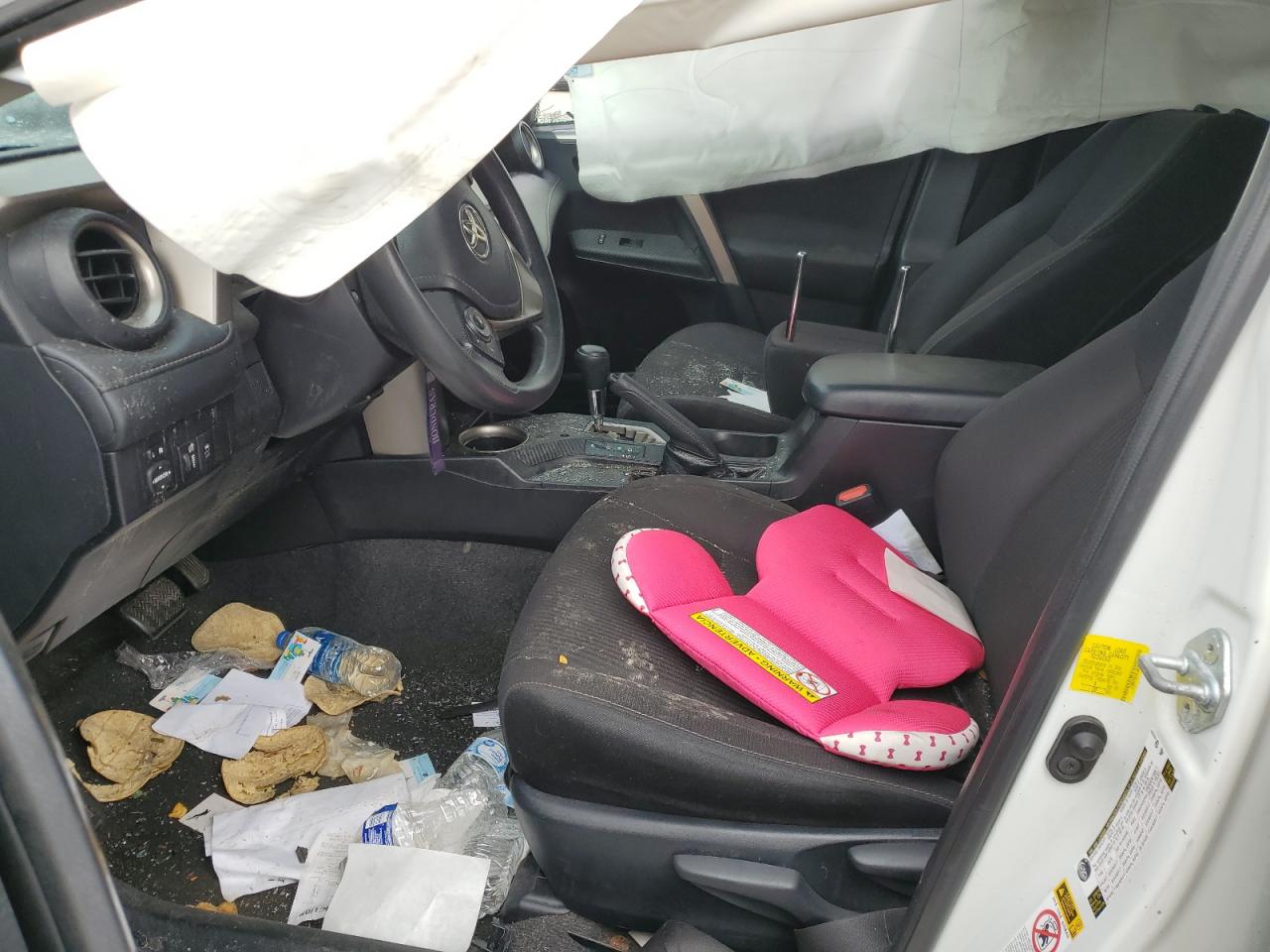 Toyota RAV4 Xle Image 9