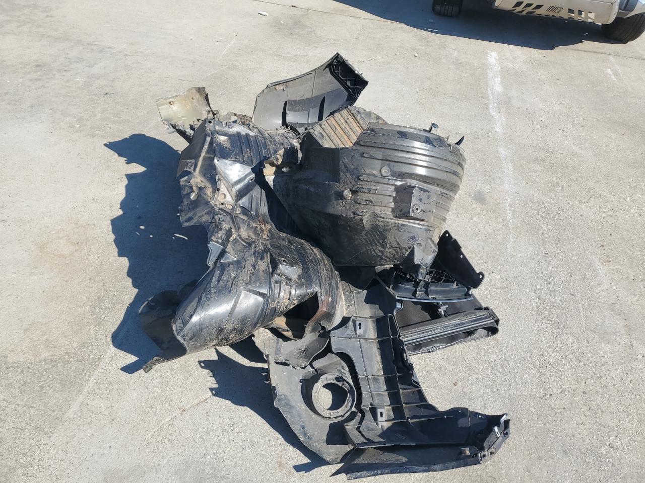 Nissan Frontier S Image 9