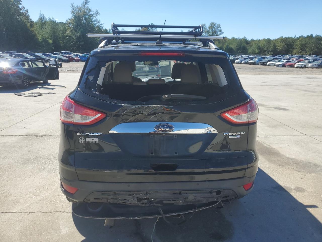 Ford Escape Titanium Image 2