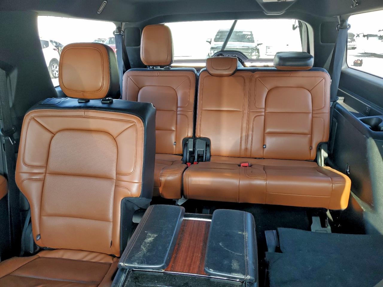 Lincoln Navigator L Reserve Image 2