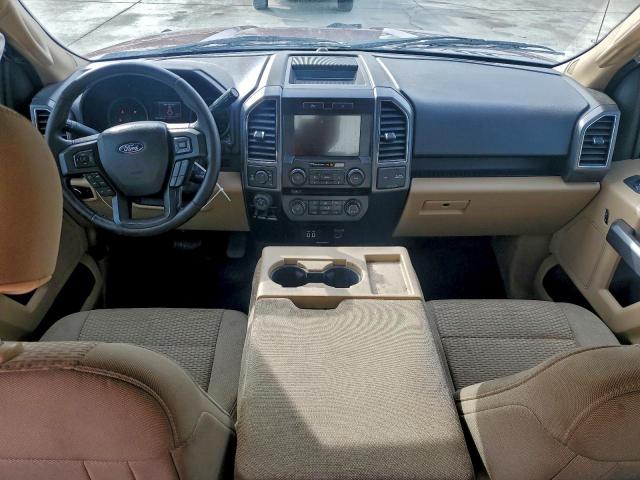 Ford F-150 Supercrew Image 8