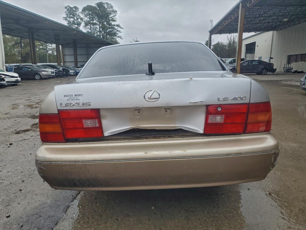 Lexus LS 400 Image 8