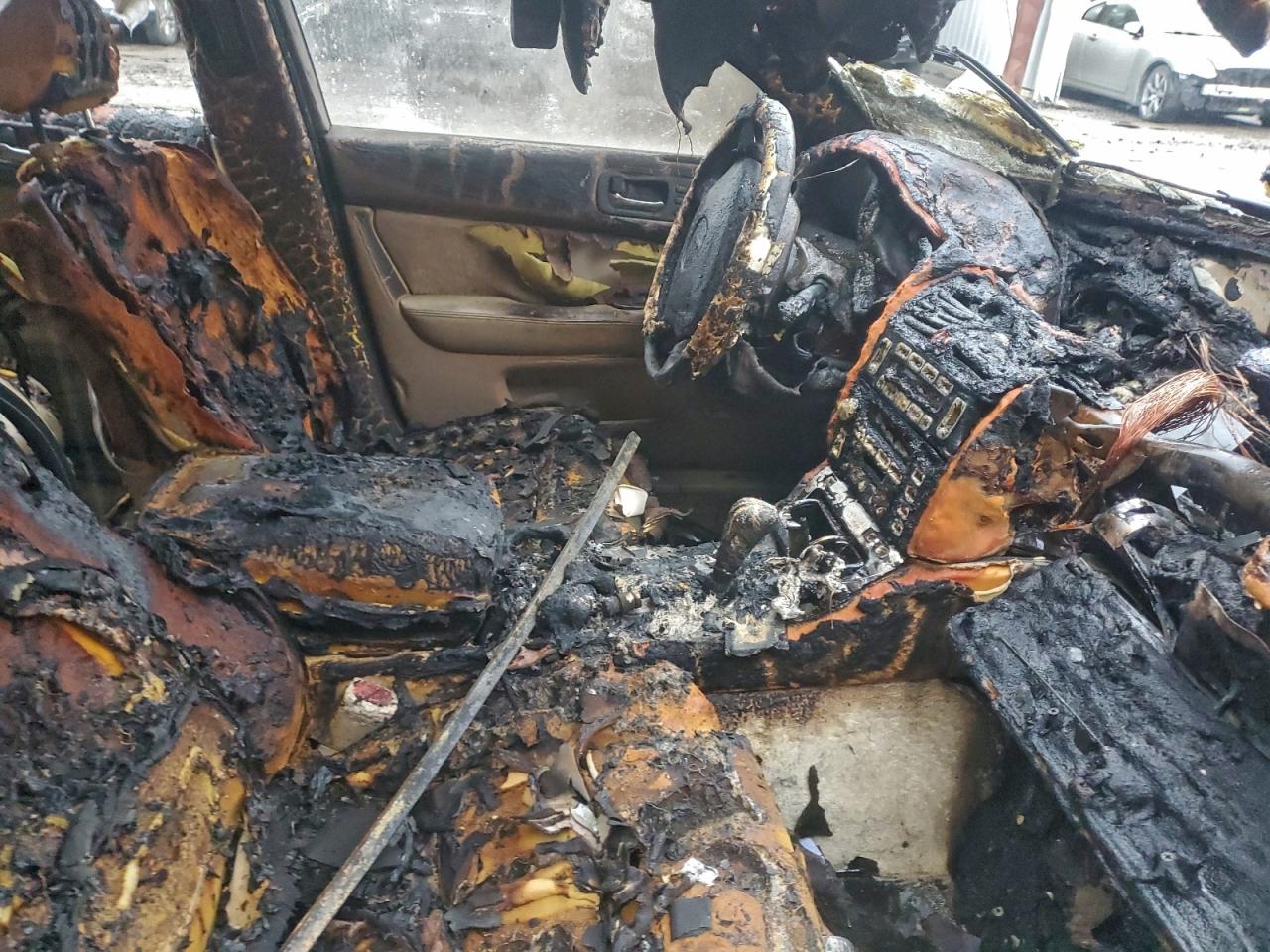 Lexus LS 400 Image 9