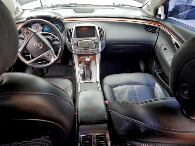 Buick LaCrosse Image 3