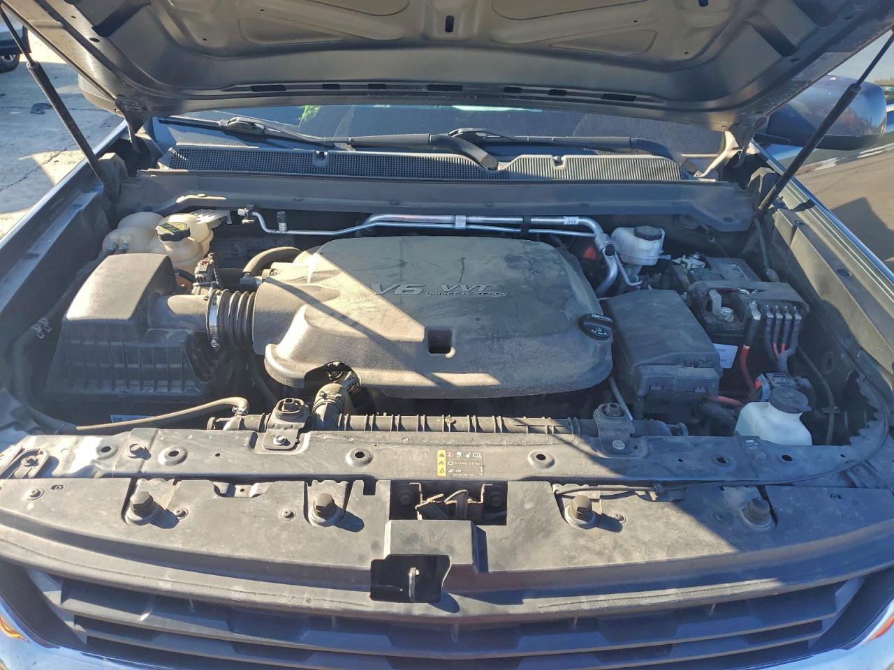 Chevrolet Colorado Image 2