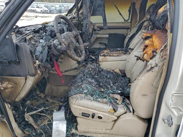 Cadillac Escalade Esv Image 4