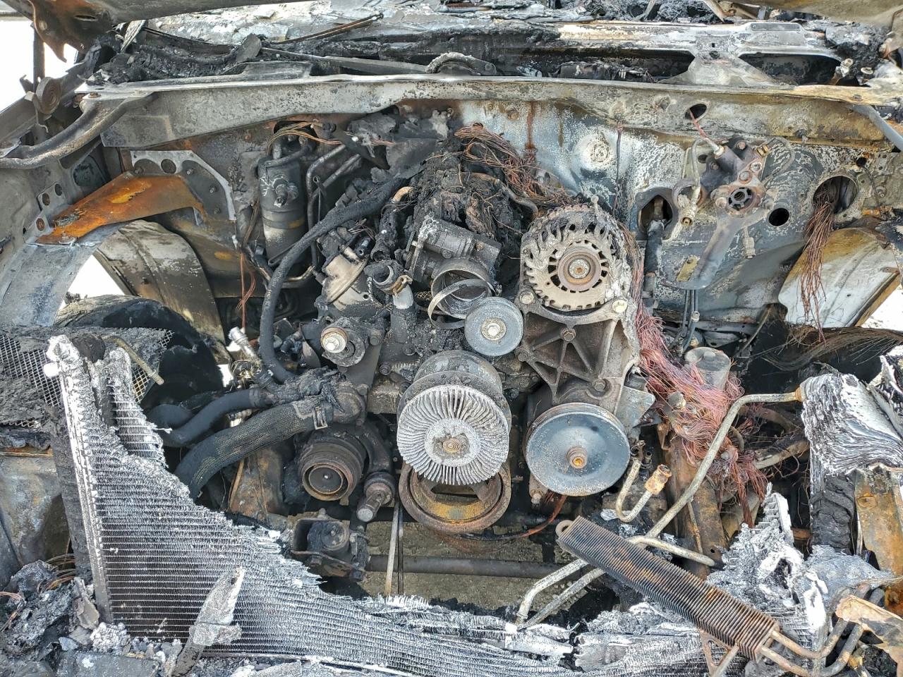 Cadillac Escalade Esv Image 9