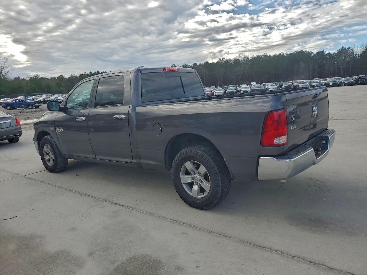 Ram 1500 Slt Image 8