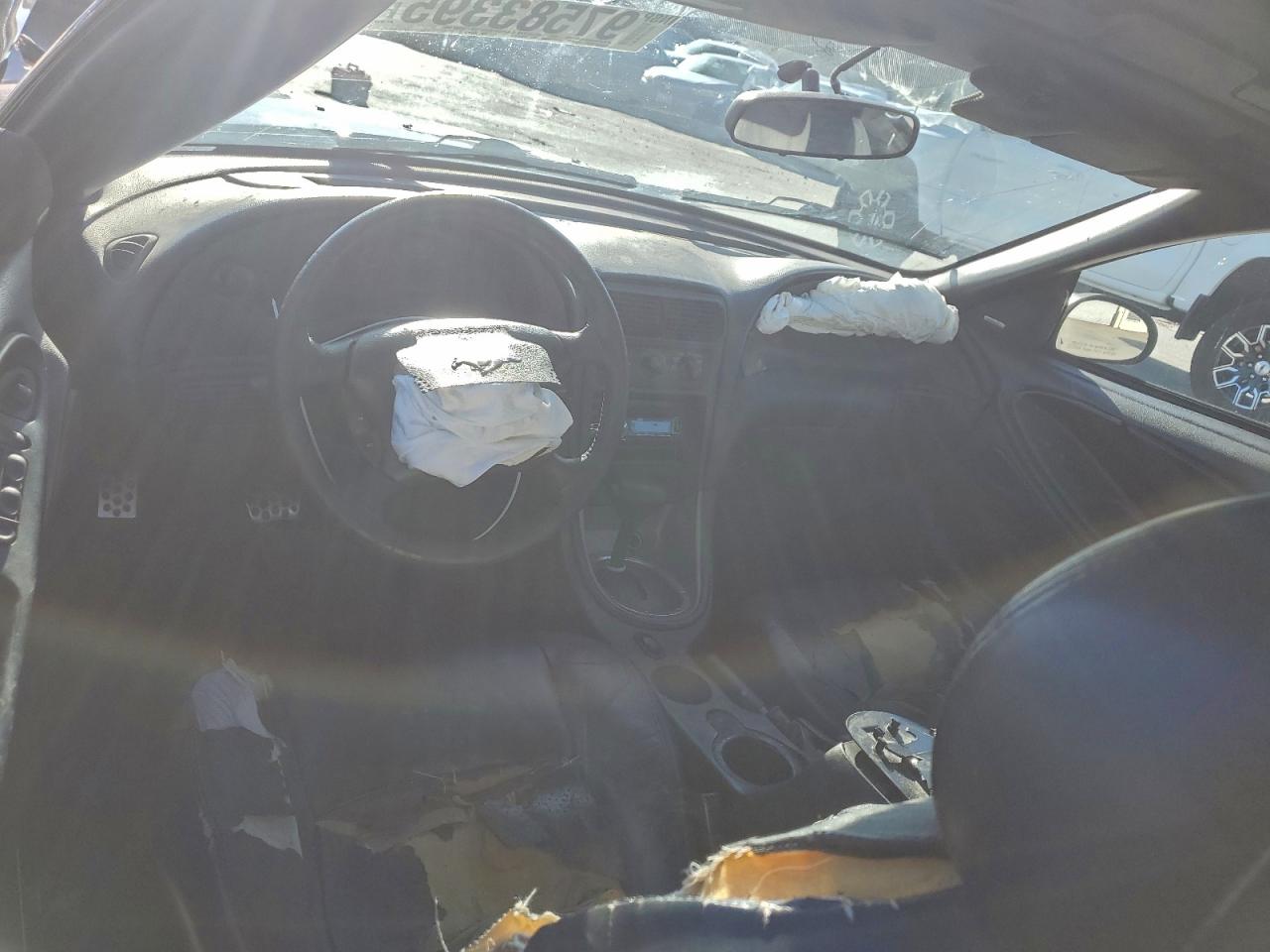 Ford Mustang Gt Image 2