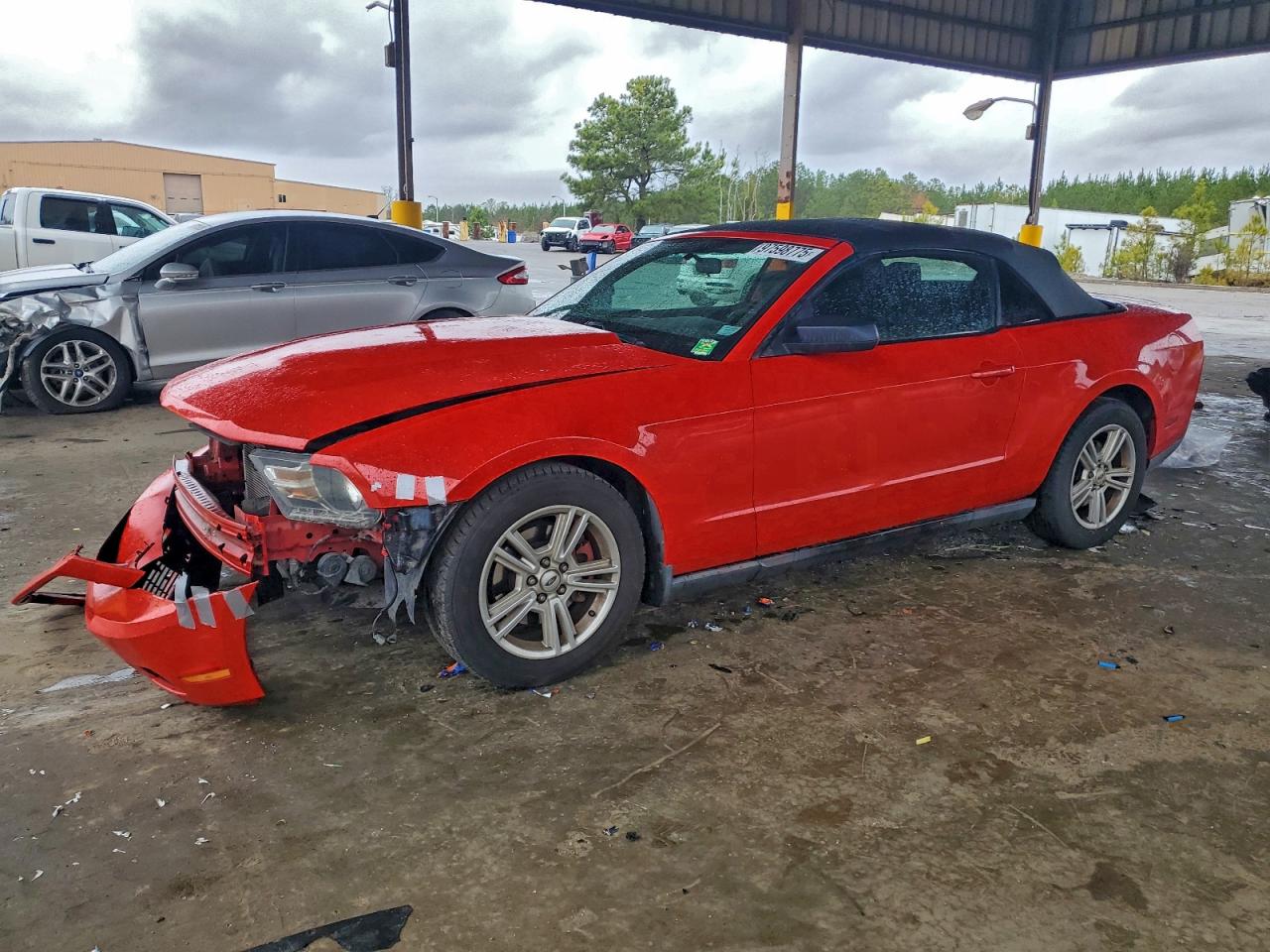 Ford Mustang Image 1
