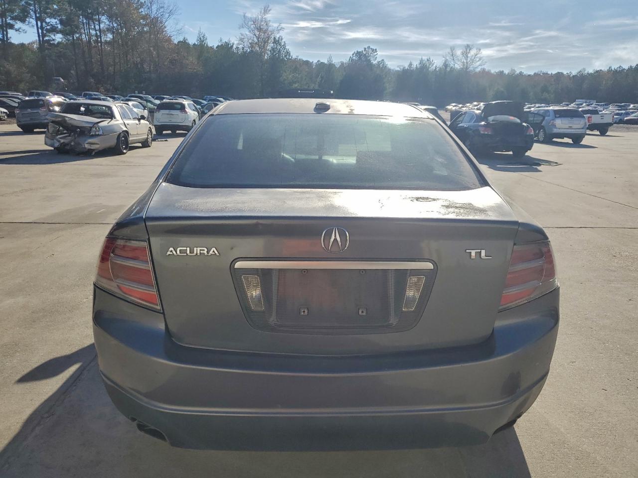 Acura TL Image 6