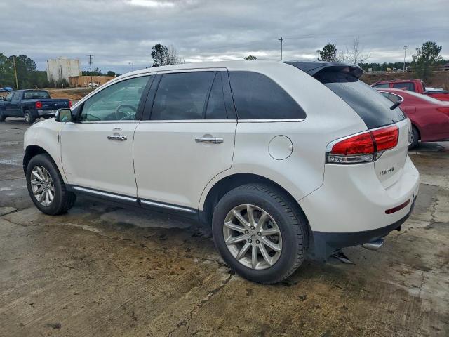Lincoln MKX Image 2