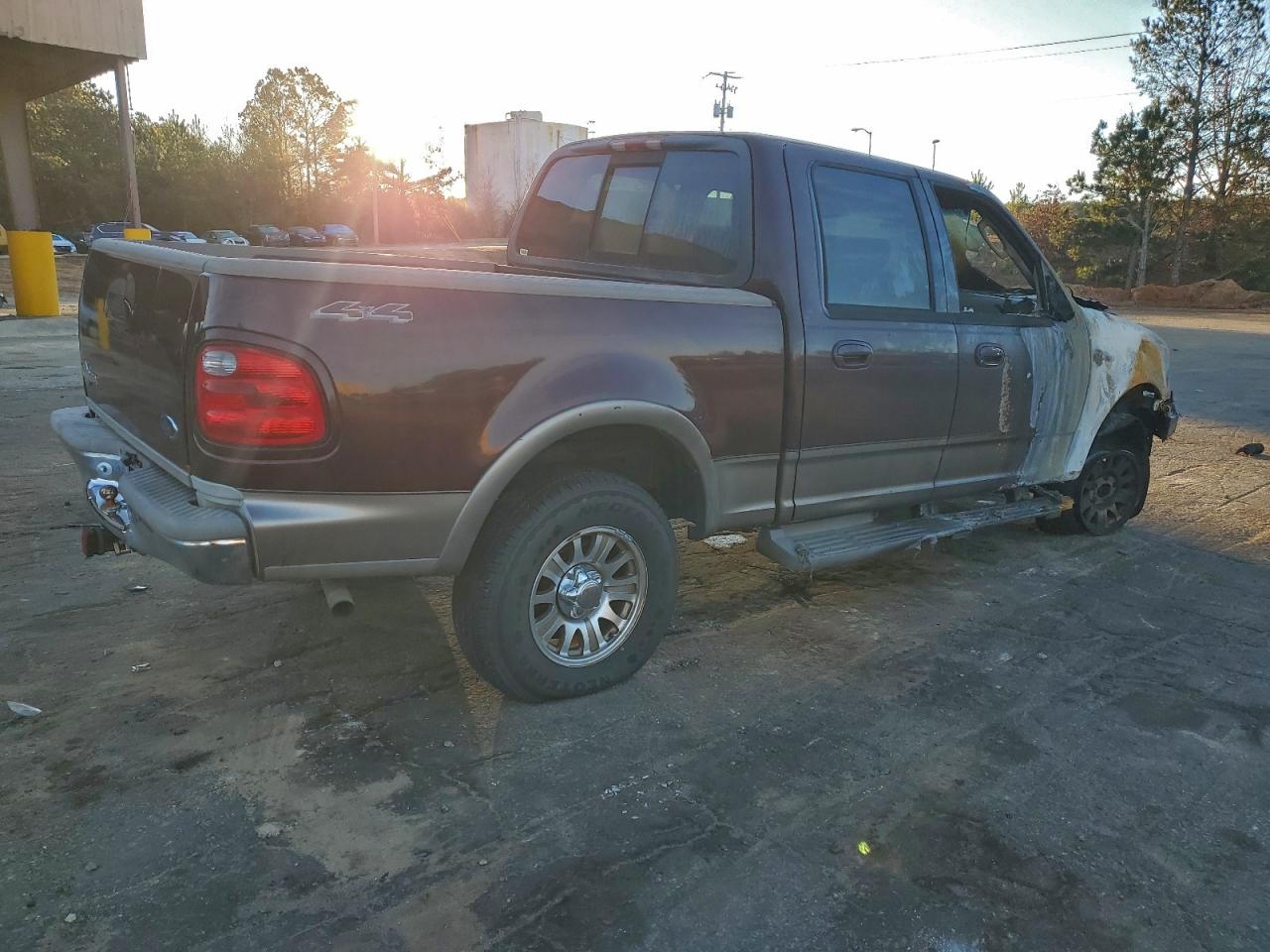 Ford F-150 Supercrew Image 6