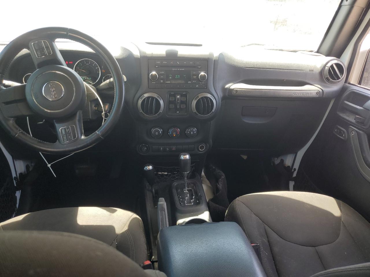 Jeep Wrangler Sport Image 9