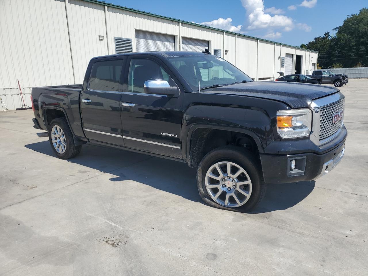 GMC Sierra K1500 Denali Image 9