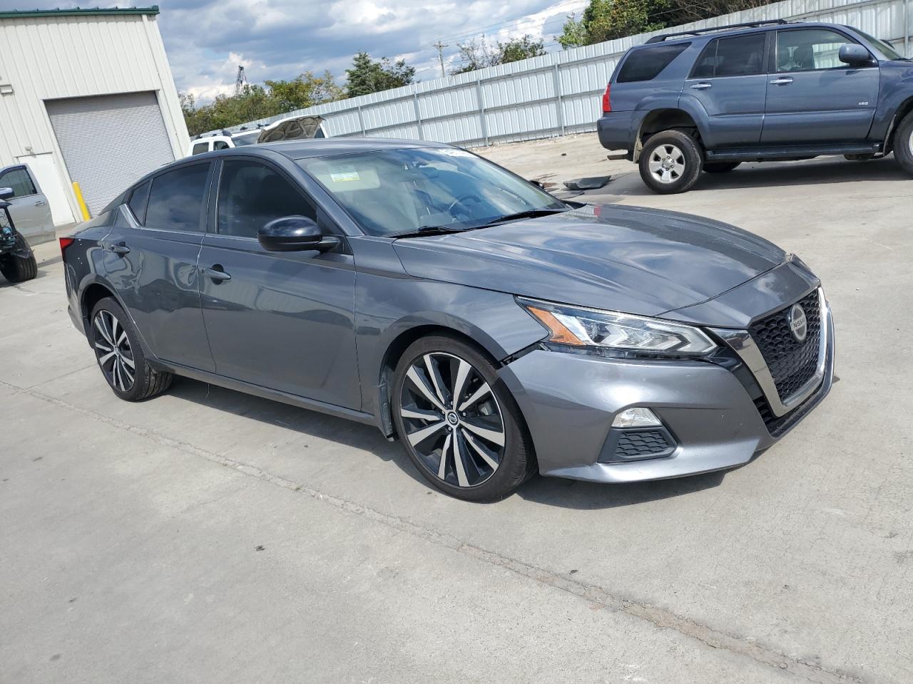 Nissan Altima Sr Image 12