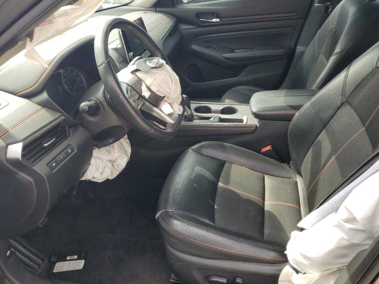 Nissan Altima Sr Image 4