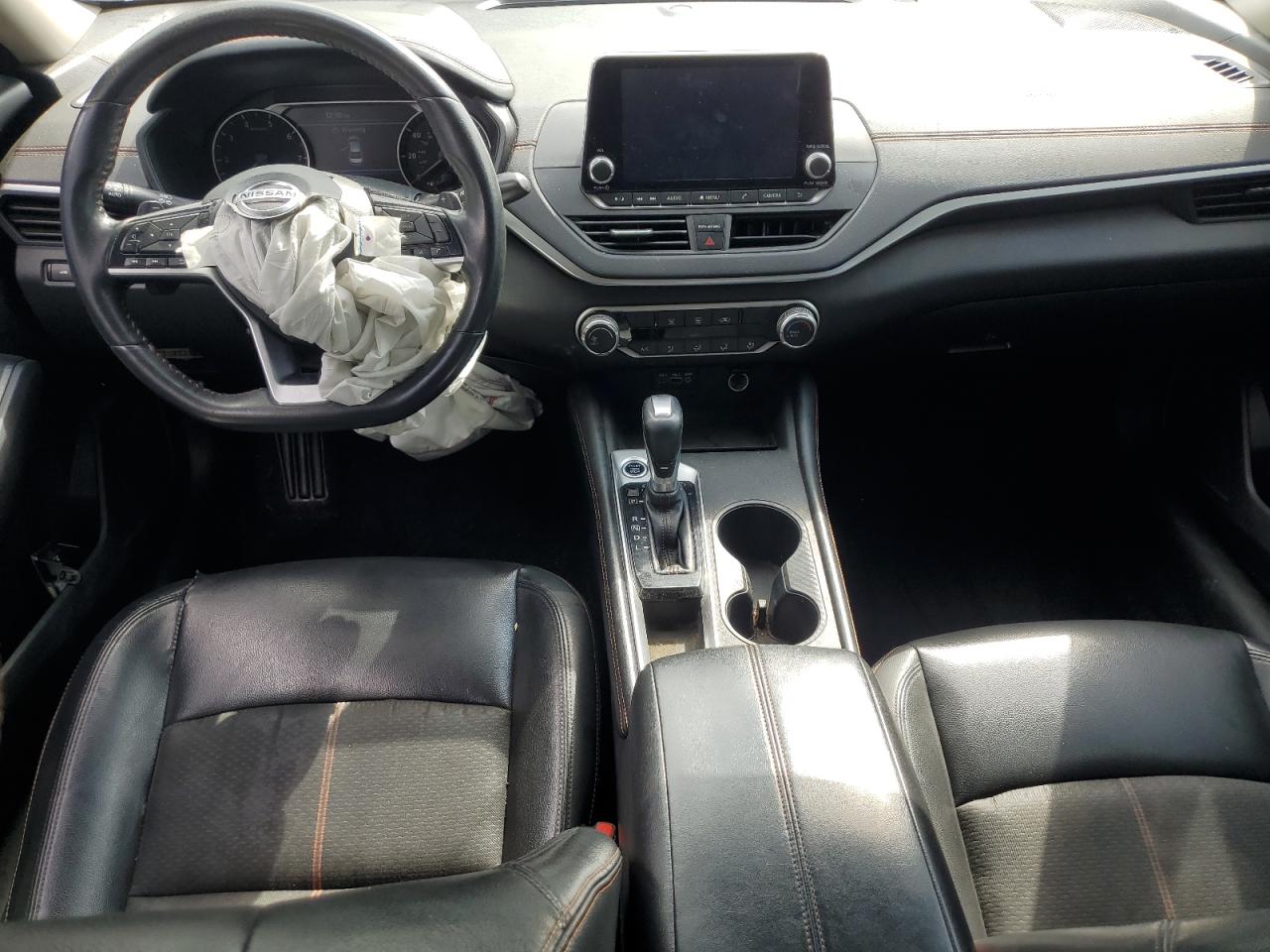 Nissan Altima Sr Image 9