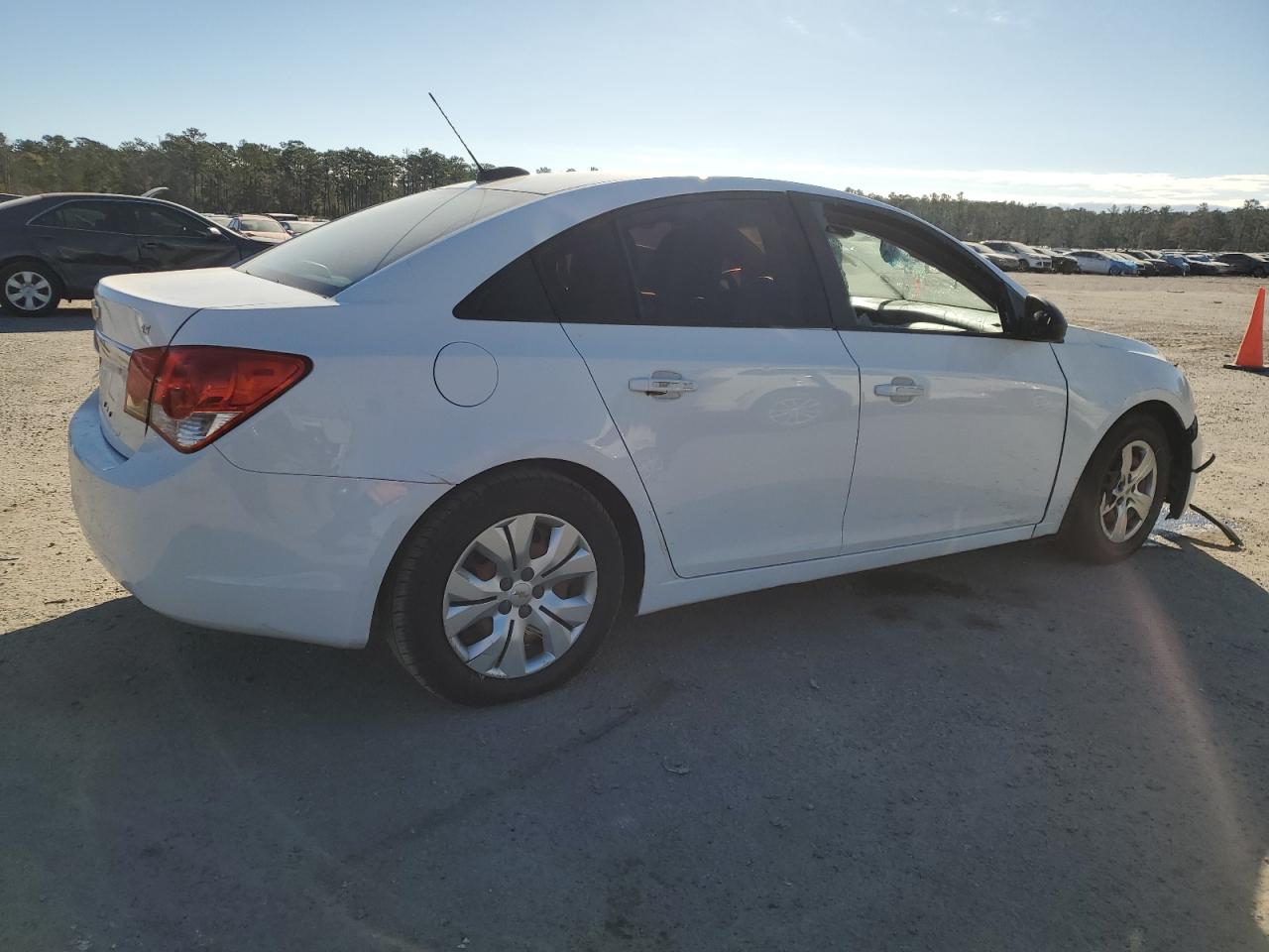 Chevrolet Cruze Ls Image 5