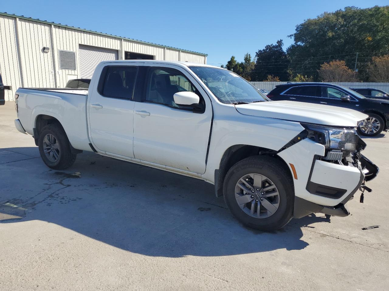 Nissan Frontier Sv Image 7