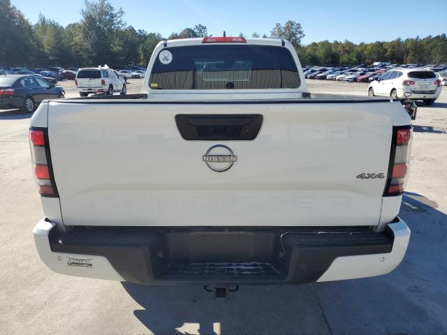 Nissan Frontier Sv Image 9