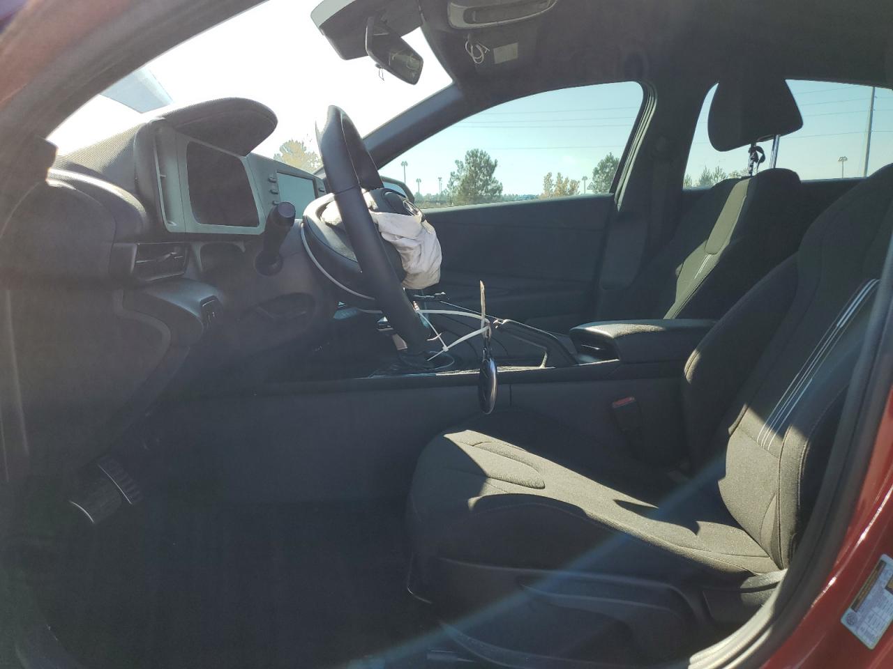 Hyundai ELANTRA Sel Sport Image 3