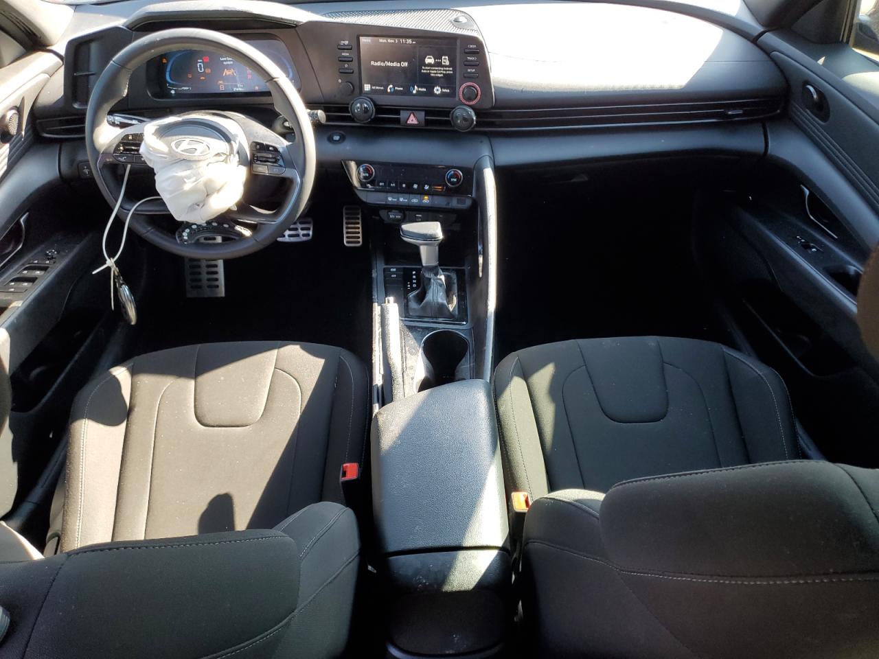 Hyundai ELANTRA Sel Sport Image 6