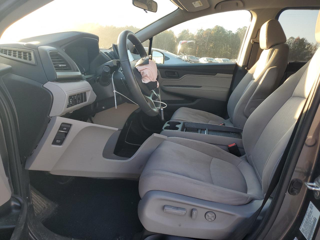 Honda Odyssey Ex Image 14