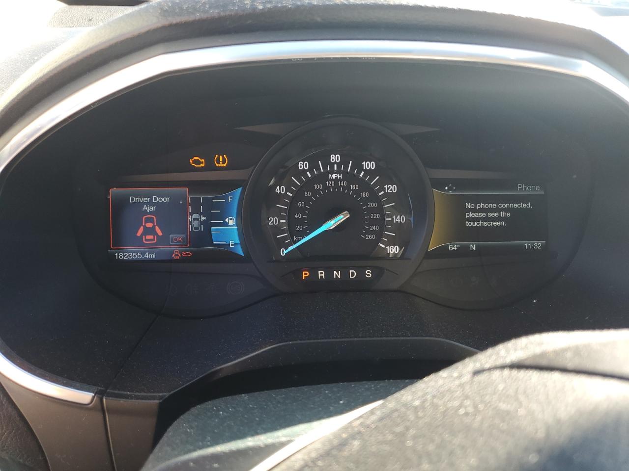 Ford Edge Titanium Image 3