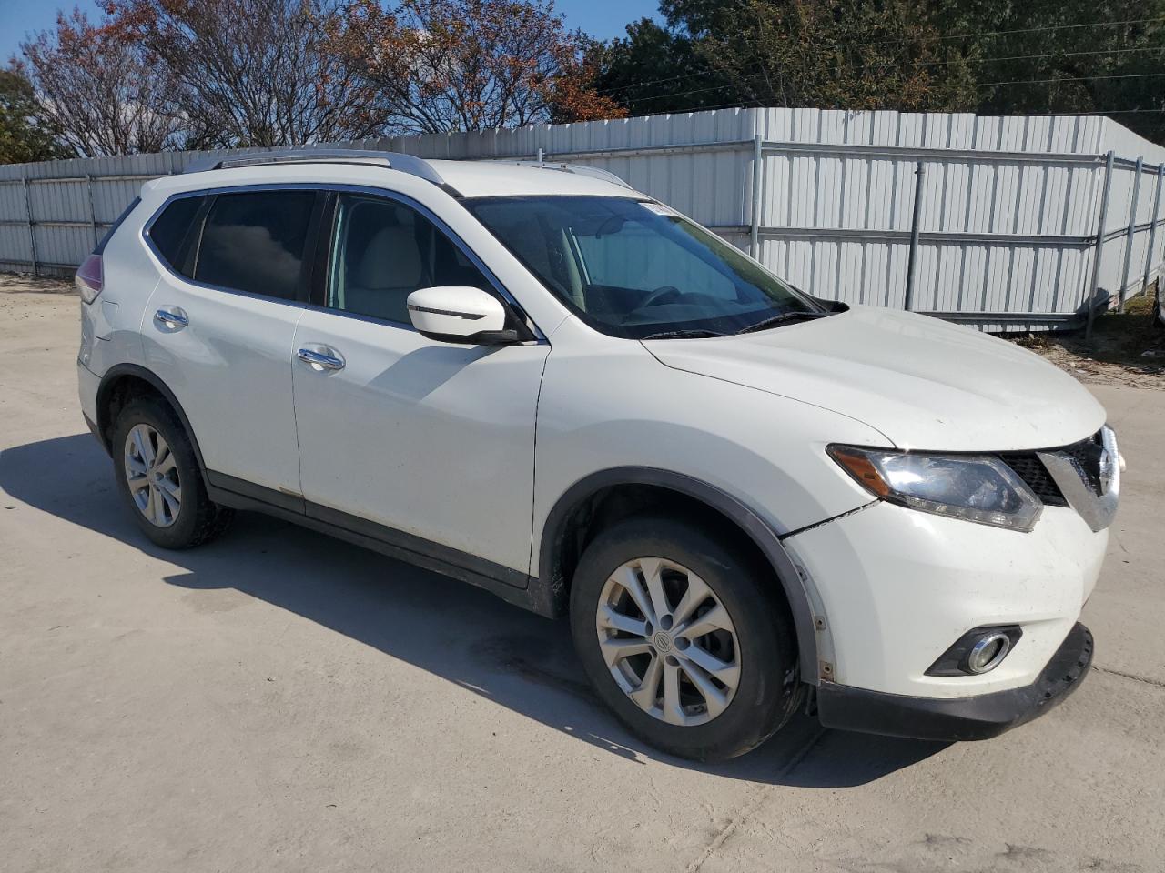 Nissan Rogue S Image 7
