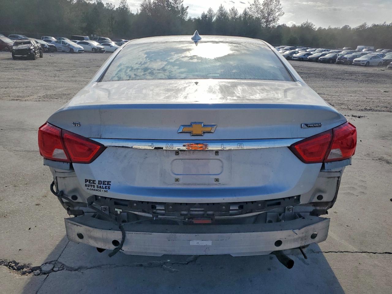 Chevrolet Impala Premier Image 4