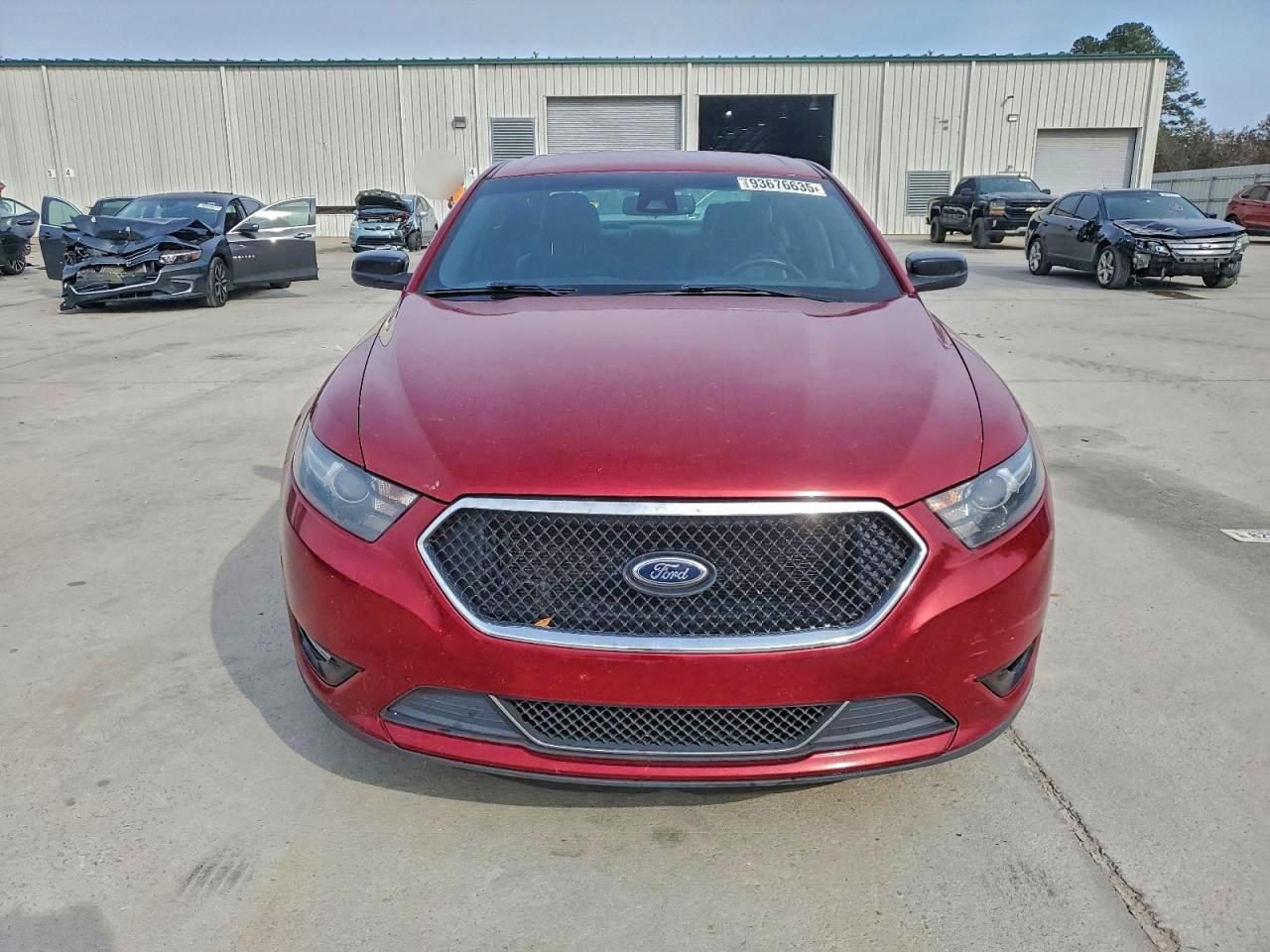 Ford Taurus Sho Image 8