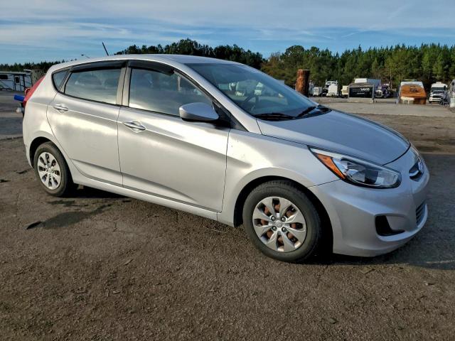 Hyundai ACCENT Se Image 10