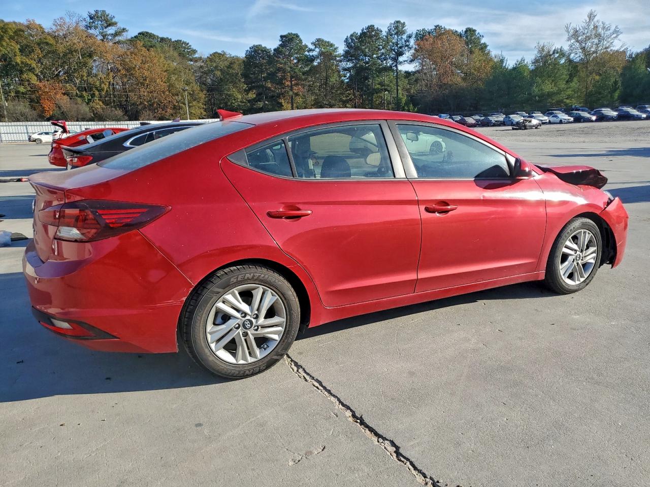 Hyundai ELANTRA Sel Image 5