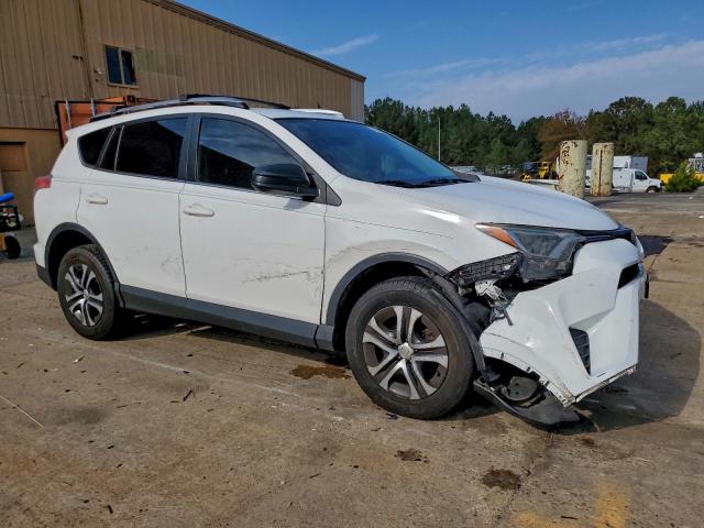 Toyota RAV4 Le Image 13