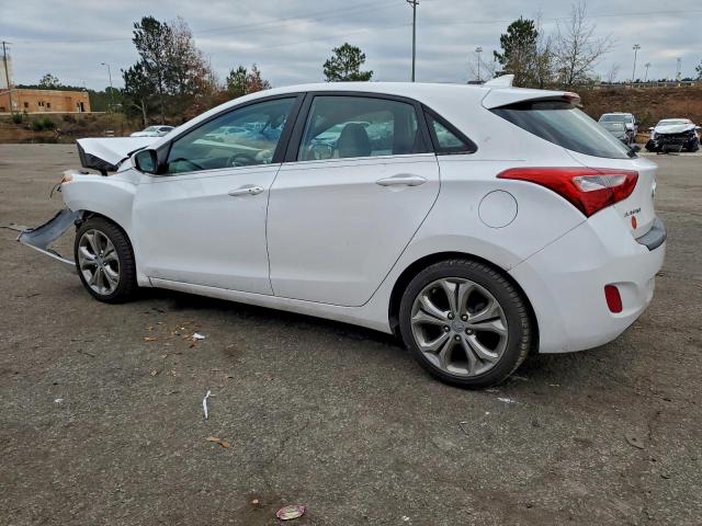 Hyundai ELANTRA Image 6