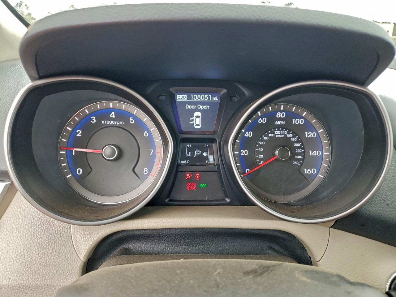 Hyundai ELANTRA Image 7