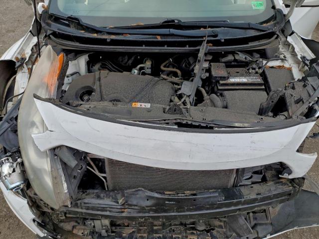 Hyundai ELANTRA Image 11